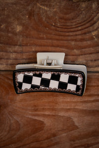 B&W Checkered Daisy Claw Clip